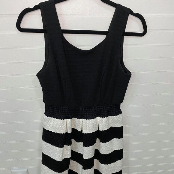 AS U Wish Black & White Dress with Zipper in Back - Picture 1 of 4